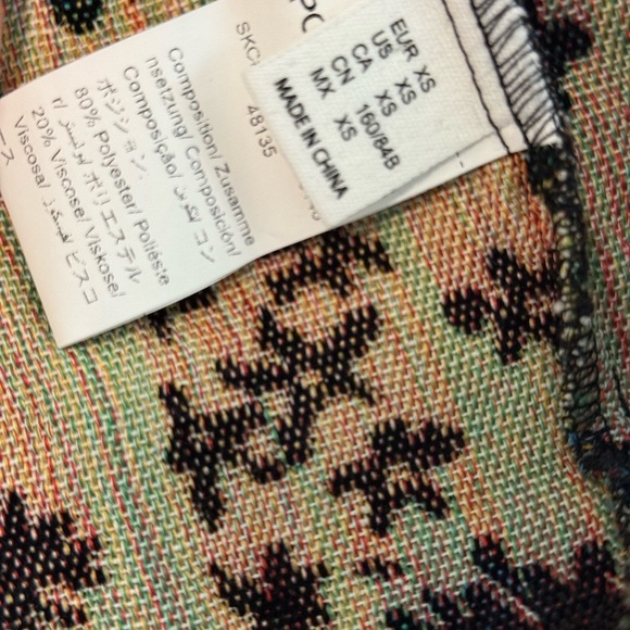 Women’s V Neck Vest Floral Print Sleeveless Boho Top - Picture 3 of 3